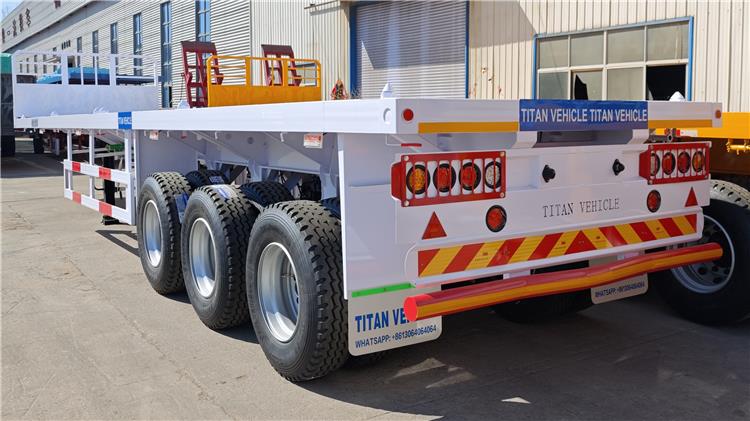 Tri Axle Flatbed Trailer for Sale In Ghana