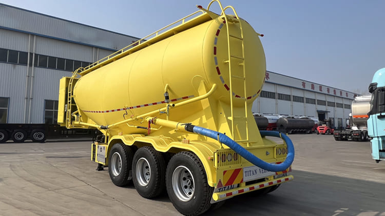 3 Axle 40 CBM Pneumatic Bulk Cement Trailer for Sale in Ghana